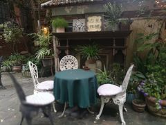 -古董花园(思南路42弄小区店)