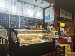 -何太太馄饨面铺(大浒东苑店)