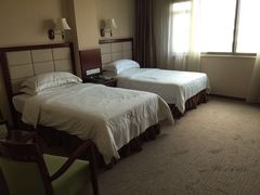 维也纳酒店(梅州火车站店)-嘉洲酒店(梅州梅县机场店)