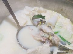 -佬麻雀·剁椒鱼头(京基KK One店)