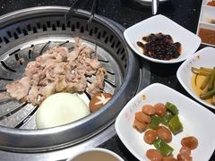 -木槿花韩式炭烤·熟成肉工坊(孙文东路店)