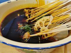 -拈签一笑黄牛肉辣卤串串