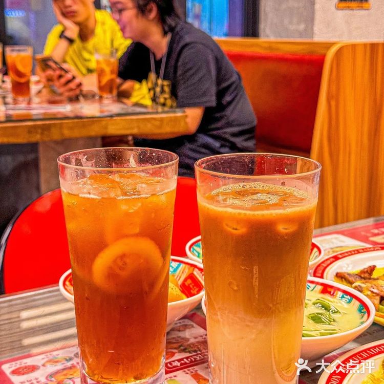 广州！！坐满本地人的港式茶档是真的好好吃！！