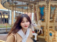 -枫叶小镇奥特莱斯