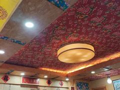 -闯关东东北农家菜(崂山石老人店)