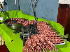 -烤肉小伙烤肉店