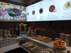 -沸炉重庆老火锅(军事博物馆店)