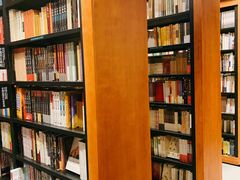 -西西弗书店(城西银泰城店)