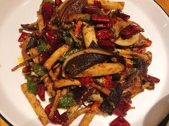 -十三式重庆江湖菜(金茂览秀城店)