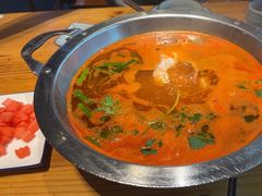 -老凯俚酸汤鱼(鸿通城店)