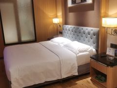 -华雅·云缦酒店(岳阳楼区火车站店)