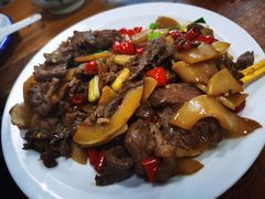 -牛八宝桂林米粉(八里庄店)