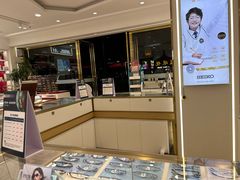 -精益眼镜(广埠屯店)