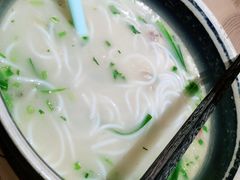 -上坐过桥米线(顺城店)