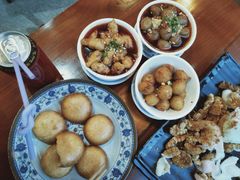 -炉小二铜锅牛蛙•川湘菜(三里屯店)