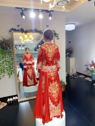 -雪莉美妆婚纱馆
