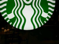 -星巴克臻选(南京金茂览秀城店)