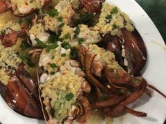 -四川小胡子海鲜(丁村万人海鲜广场店)