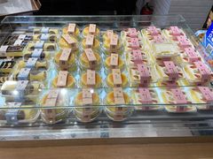 -超港·蛋糕面包(国购店)
