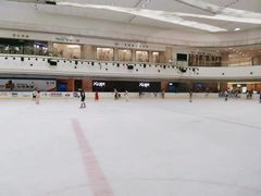 -冠军冰场CHAMPION RINK(环球银泰城店)