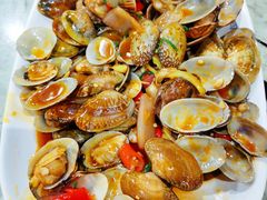 -四川小胡子海鲜(丁村万人海鲜广场店)