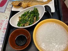 -新辉港式茶餐厅(北栅店)