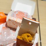 只要还有的物品都可以买，店里的椅子是皮质的，感觉不错