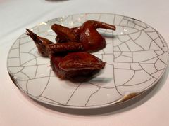 脆皮妙龄鸽-新荣记(建国门外大街店)