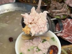 -老来福·非遗酸汤兔(凯旋路店)