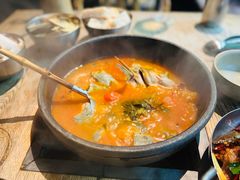 酸汤鱼-毛辣果·酸