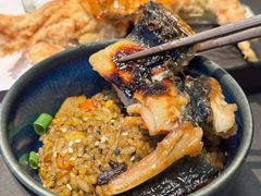 -铭牛烧肉·和牛海鲜自助(高新月牙湖店)