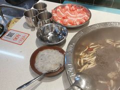 -憨铁匠老火锅(龙岗万科里店)