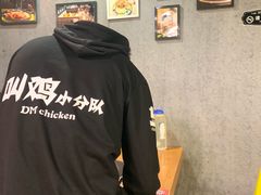 -肥肥虾庄·金牌油焖大虾(杨园滨江时代walk店)
