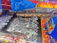 -爱玩嘉年华(龙湖杭州金沙天街店)