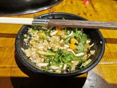 -钢管厂五区小郡肝串串香(蜀都万达店)