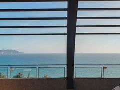 -三亚湾海居铂尔曼度假酒店