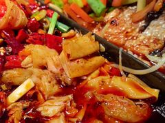-鸣记脆皮烤鱼·海鲜烤鱼(三八广场店)