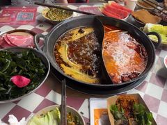 -赵美丽·重庆社区火锅·直营店(火车东站·中豪国际店)