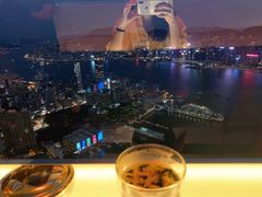 -OZONE 顶楼酒吧(香港丽思卡尔顿酒店)