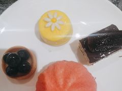 -云端西餐厅(南宁龙光那莲豪华精选酒店)