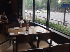 靠窗位-必胜客(骡马市店)