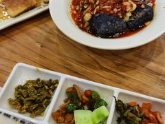 -湘人龙记老长沙米粉(鸟巢店)