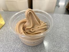 -喜茶(迪士尼小镇·平行宇宙店)