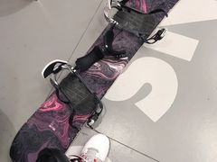 -Hopo Snow 城市滑雪空间(来福士广场购物中心店)