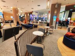 大堂-奈雪的茶(青岛卓悦里INTOWN店)
