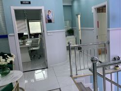 -蕾特恩专业祛痘·皮肤管理
