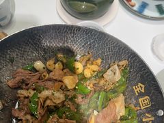 -费大厨辣椒炒肉(黄兴中心广场店)