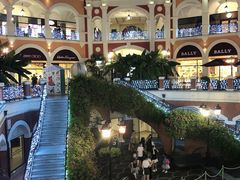 -佛罗伦萨小镇广佛名品奥特莱斯(疏港路店)