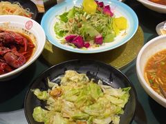 -叶派龙虾•招牌香辣蟹·海鲜(中海国际店)