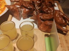 红烧乳鸽-汤城小厨•粤菜•靓汤(望京凯德mall店)